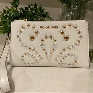 NWT Michael Kors Large Wristlet